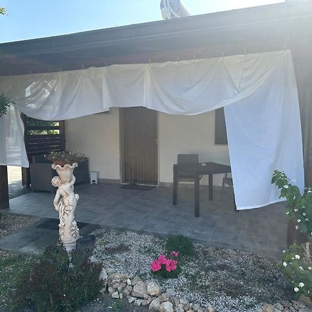 B&B Angolo Magico Parabita Exterior foto