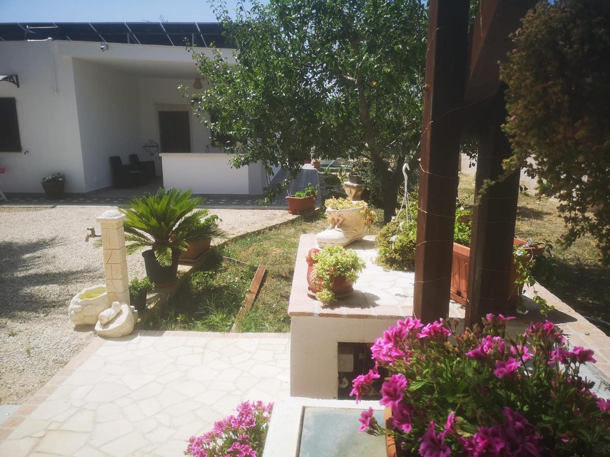 B&B Angolo Magico Parabita Exterior foto